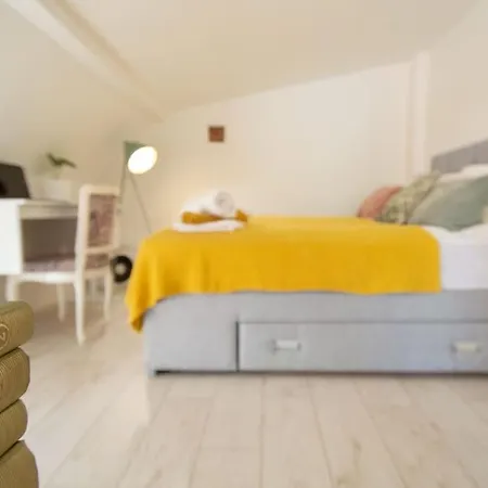 Apartment Duplex